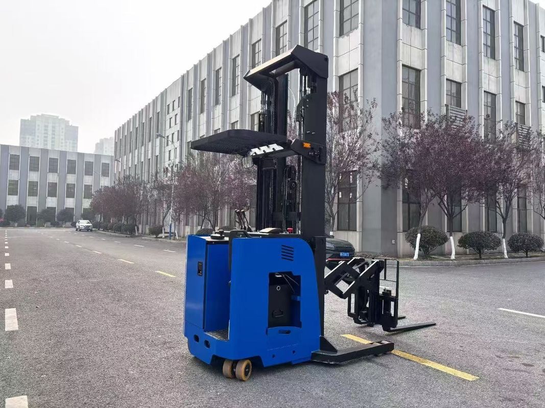 Fit to High-density Storage Capacity 1.5 Ton 1500 kg  Double-reach Electric Forklift  Truck  Height 7000 mm