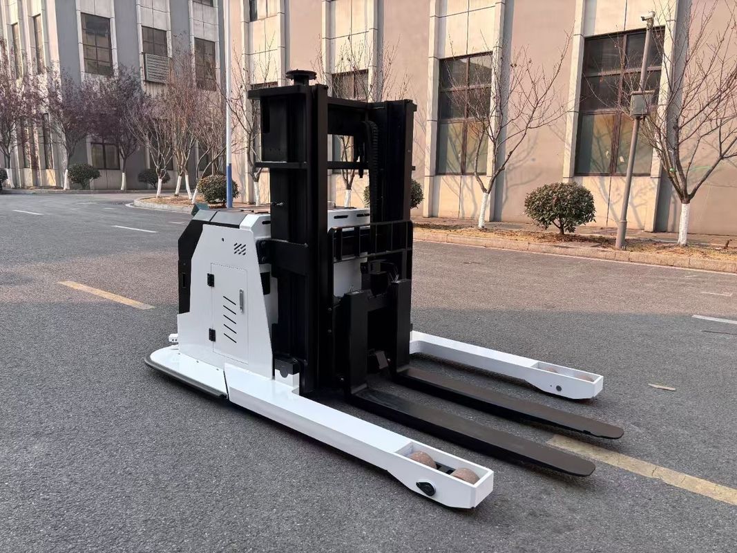 4 Tons Non-standard AGV Body  Electric Pallet  Stacker Lifting Height 4 Meters Fork Adjustment Range 400-700mm